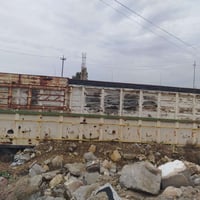 للبيع مكانها رمادي السعر 4 مليون ونص 07829704890