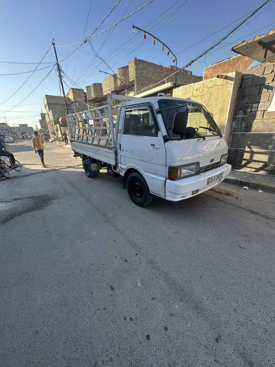 السلام عليكم 
كيه بنكو للبيع 
موديل 1995
كير اكسن مكفول 
شاصي مكفول بي شعار واضح 
كهربائيات شغاله نضيفه
هزه جديده
صدر نضيف تايرات نضيفه 
السياره خير من الله 
رقم دولي صلاح الدين بسمي 
بيه مكانات صبغ بدون  دواخل قماره تكم ابلاد
المكينه بيه تبخير  
السعر ٤٥ $ بيه مجال قليل 
المكان بغداد العبيدي 
رقم الهاتف ***********
