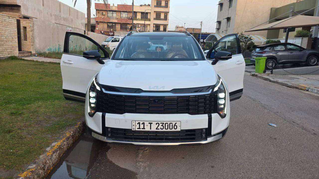 للبيع سبورتج خليجي موديل 2026 مواصفات ViB يعني اوتو بارك 6 كامرات فتحه سقف كشن تدفئه وتبريد داخل القرميدي العسلي الملكي جديد ماشيه 2000 فقط الدعاميات مغلفه ppfالامريكي اي استفسار ***********
