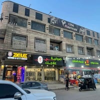 شهداء السيديه • ٣٠٠م • ٧ محلات ٥ شقق