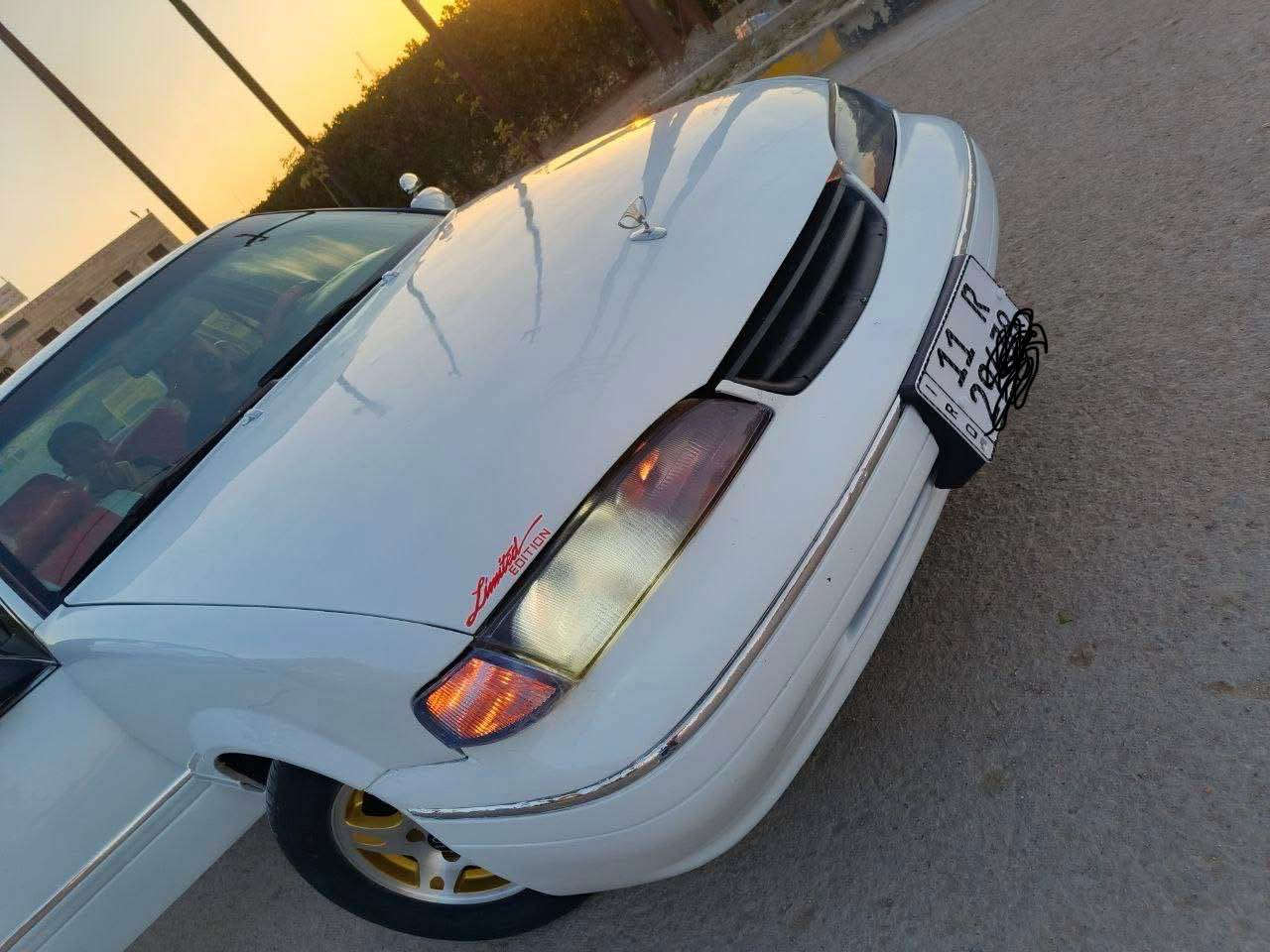 السلام وعليكم 
رمضان كريم.  
تحيه طيبه دايو برنس فراشة للبيع رقم  بغداد انكليزي مشروع وطني باسمي تحويل بنفس اليوم رقم دولي انكليزي  سنويه ل٣٠  هزه جديده تتحول باي مكان موديل  1996 لون ابيض 
محرك مفتوح حجم2000 كير اوتو 
كير محرك اكسل جدد لوك  شواصي جدد بشرط عل شركه١ بدون خياس بدون تصليح  تبريد ثلج 🥶🥶
صدر امامي خلفي جديد تخم تاير جديد ويل كب جديد دواخل عل بلاد بطاين كشنات جدد  دوشمه   كهربائيات فول ماكو شي طافي كلها شغاله مشط وباور جدد  
(ملاحظه)
السياره مصبوغه    بس للجماليه بدون حادث 
قطره خياس مابيهة حته الدوسات بلاديات بدون تصليح 
 سيارة مال بيت صارلهه ١٥ سنة عدنةمكان السياره بغداد  حي القادسية الشراي يتصل غير متواجد عل فيس اتصال فقط اني مكلف بالنشر  
رقم الهاتف ***********
اسف عل اطاله موضحلك كلشي بلمنشور 
والسعر ٤٥ وبيهة مجال للشراي اتصال فقط بغداد, العراق
