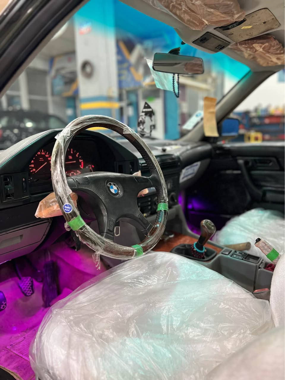 سڵاوی خواتان لێبێت 

Bmw1990
فول مواسەفات بەس گێڕی عادییە لایت زەربو وعەڵقە سڵایت وکوشن هیتەر ٢ جام کارەبا پێش پان دەعامی m ویل حەسیب تایەی باڵۆن چوارتایەی لۆک مەکینە ٢٠ و دیجیتاڵ گێڕ عادی هەموو گیانی بەشەرت پێش و دوا کەپس داعمی نییە ٤٣گەڵا قوفڵی 
*********** السليمانية, العراق
