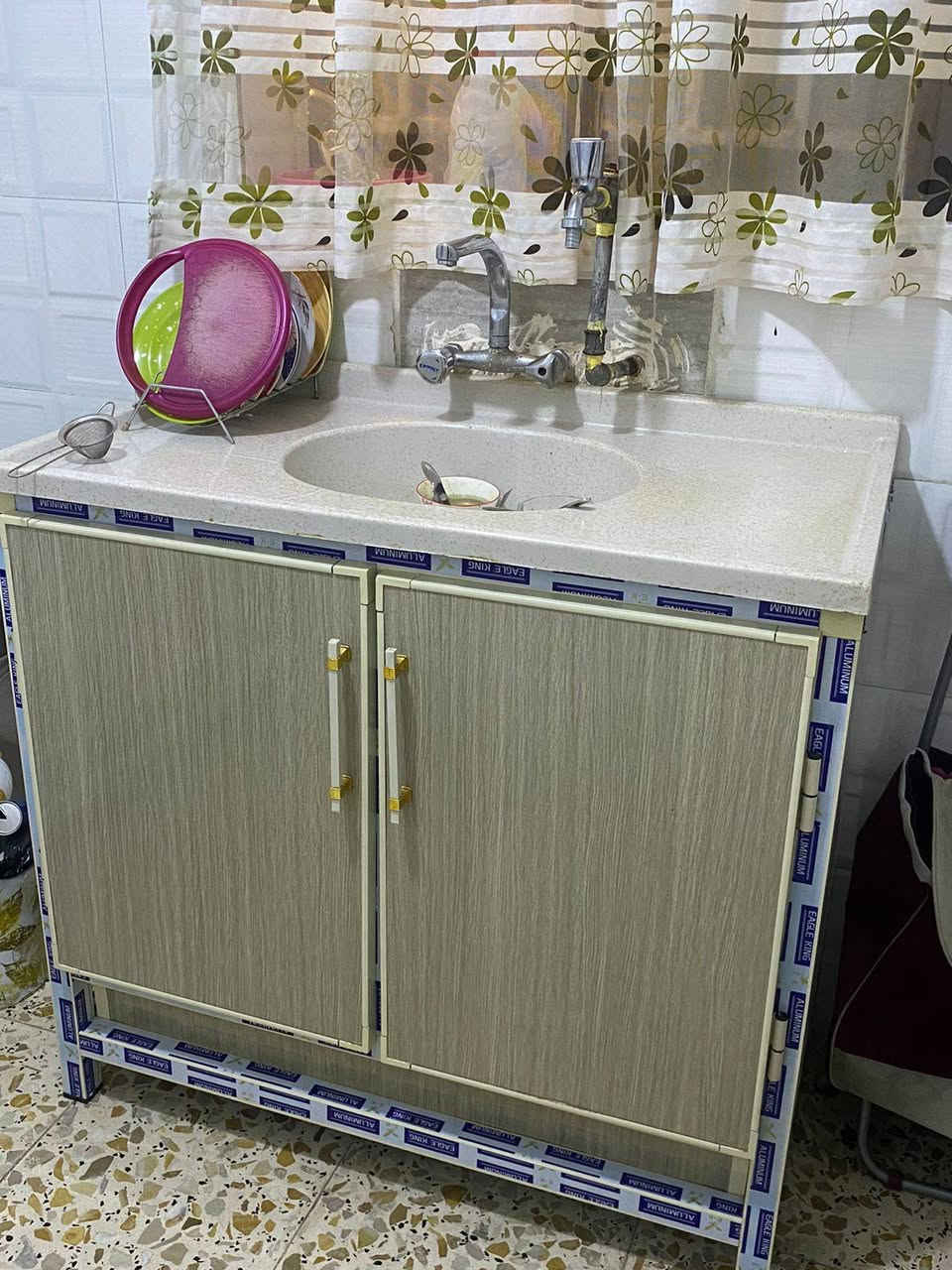 السلام عليكم للبيع كاونتر قطعتين جديد استخدام قليل المكان حي الجهاد


**إذا كنت صاحب هذا الإعلان وتريد حذفه لأي سبب، رجاءا أرسل رسالة إلى الدعم الفني**