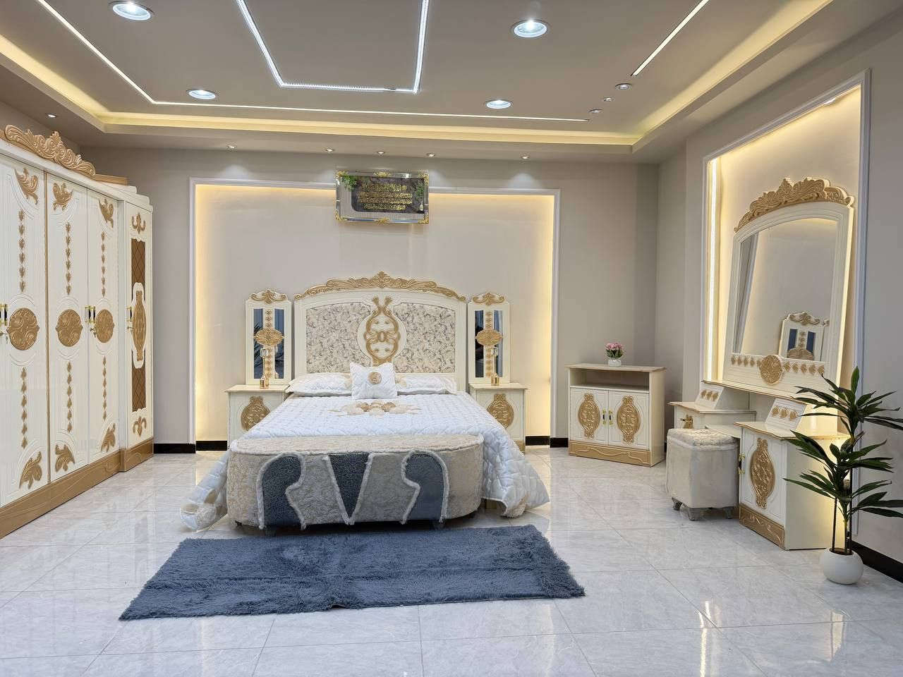 السعر // 950😍😍😍
🔅تفاصيل الغرفة المرمري  ....

خارج ٤ملم ام دي اف 🔺
وداخل معاكس ٣ملم 
صبغ حراري  درجة اولى 

عدد القطع  ٧ قطع 😍
🔺1 //جرباية  قياس  ١٦٠ × ٢٠٠ 
🔺//ميز جانبي ايسر قياس ٥٠
🔺2// وميز  جانبي  قياس ٥٠
🔺3// زاوية ارتفاع مترين عرض ٨٠
🔺4// وميز بلازمه  
🔺5//وميز مراية ارتفاع مترين عرض ١٢٠
🔺6// وكنتور ٦ باب  ارتفاع مترين و١٥ طول ٣ متر و١٥

القطعه الثامنة حسب الطلب شازلون
سعرها ٥٠ الف ❤️

شازلون سعرها ٥٠ الف
شازلون مخزن ٧٥ الف
للحجز والاستفسار مراسله الصفحه الرئيسيه 
#توصيل جميع محافظات العراق


**إذا كنت صاحب هذا الإعلان وتريد حذفه لأي سبب، رجاءا أرسل رسالة إلى الدعم الفني**