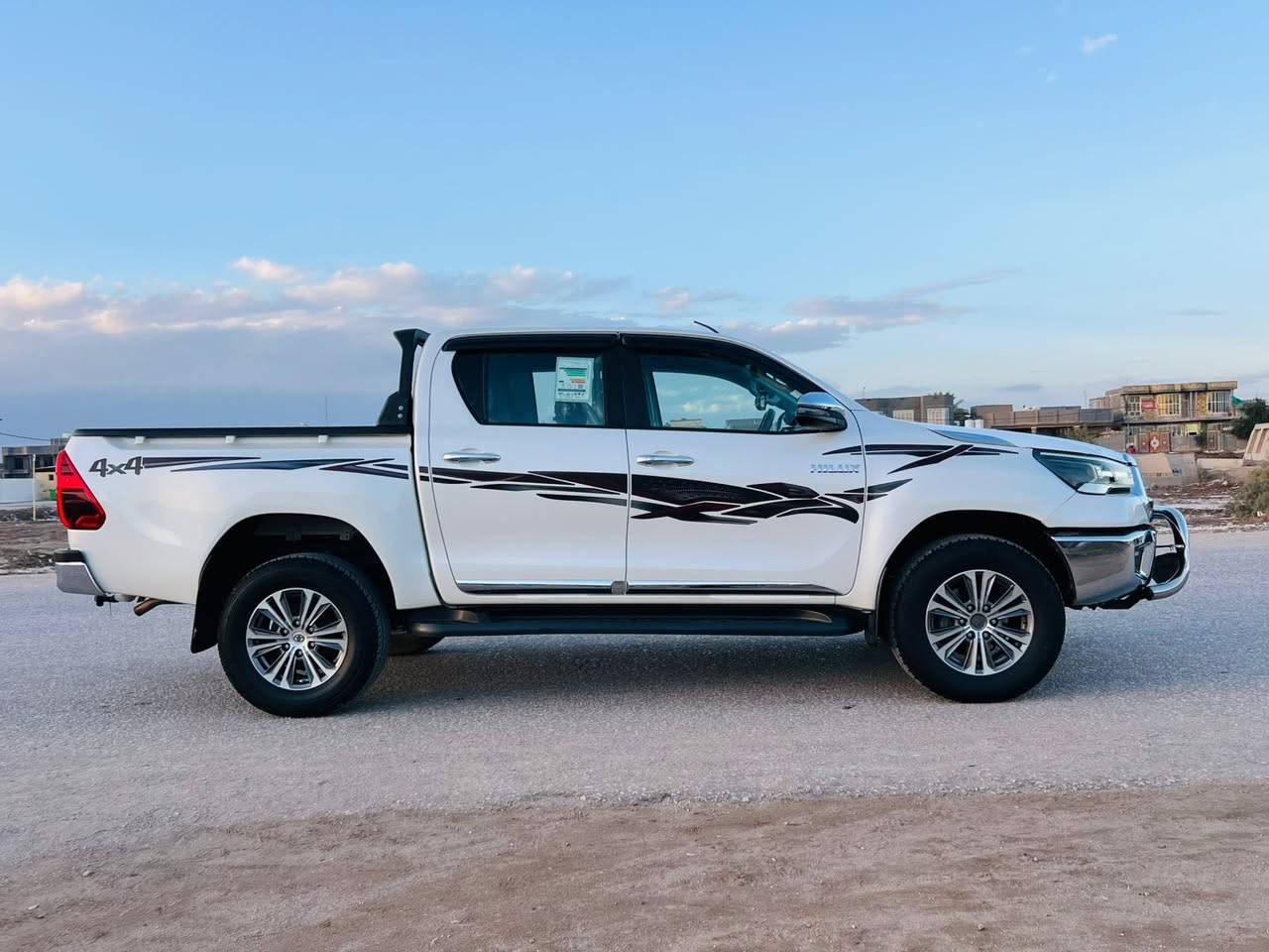 هايلوكس فورويل 2022 كير واتماتيك سياره جديدة كارتون ماشيه 80 ألف وضع شركه مكفوله كفاله عامه من عده بارده بل بنيد شبر باقي كفاله عامه مواصفات فول سعودي بصمه تبريد كشنات تبريد خلفي كامره حساسات خلفيه هوك خلفي درع امامي رقمه مثنى دولي سنويه مجدده لل 28 مشروع وطني سعره 290 وبيه مجال
***********
***********
