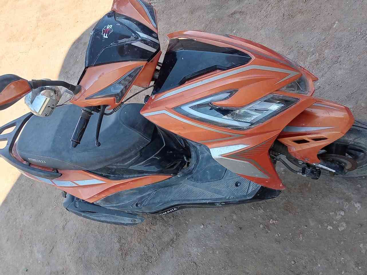 السلام عليكم دراجه لبيع   موديل 2023 نضيفه حيل ومكفوله السعر 300 ولاتصال على الرقم التالي ***********
