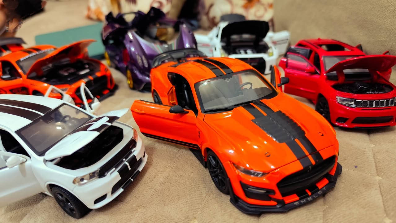 مجسمات سيارات حديد ✨
حالة ممتازة – نظيفة
مناسبة للهواة والديكور
 حديد×حديد💪🏻
السعر مناسب 💰
التوصيل متوفر 📦
للتواصل خاص 📩
ملاحضة/ حاب ياخذهم كلهم،
أكو خصم 10,000 دينار 🙏


**إذا كنت صاحب هذا الإعلان وتريد حذفه لأي سبب، رجاءا أرسل رسالة إلى الدعم الفني**