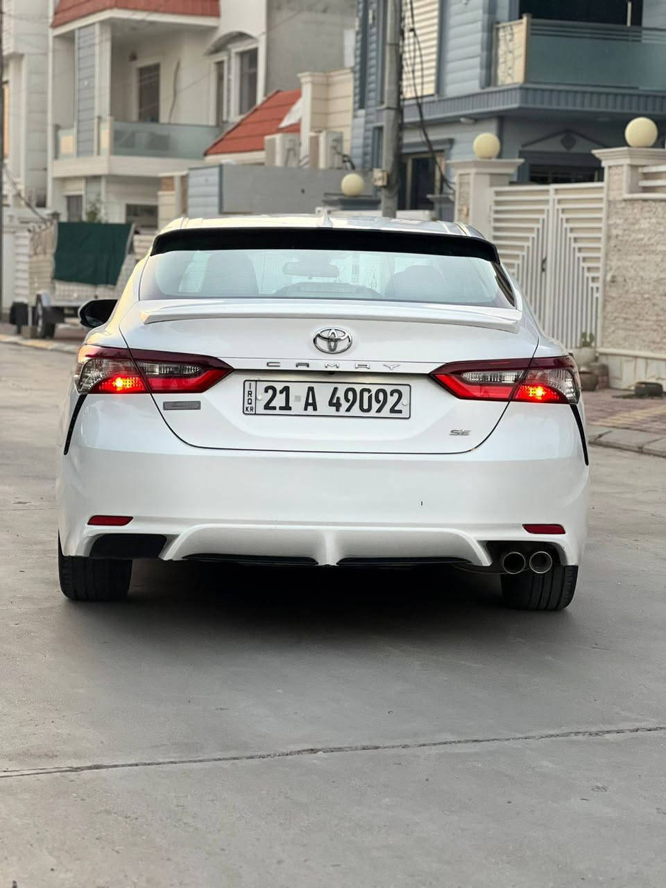 موديل ٢١ se
ماشيه ٥٢
كلشي واضح من الصور السونار 
سعر ٢٠٥ 
***********
