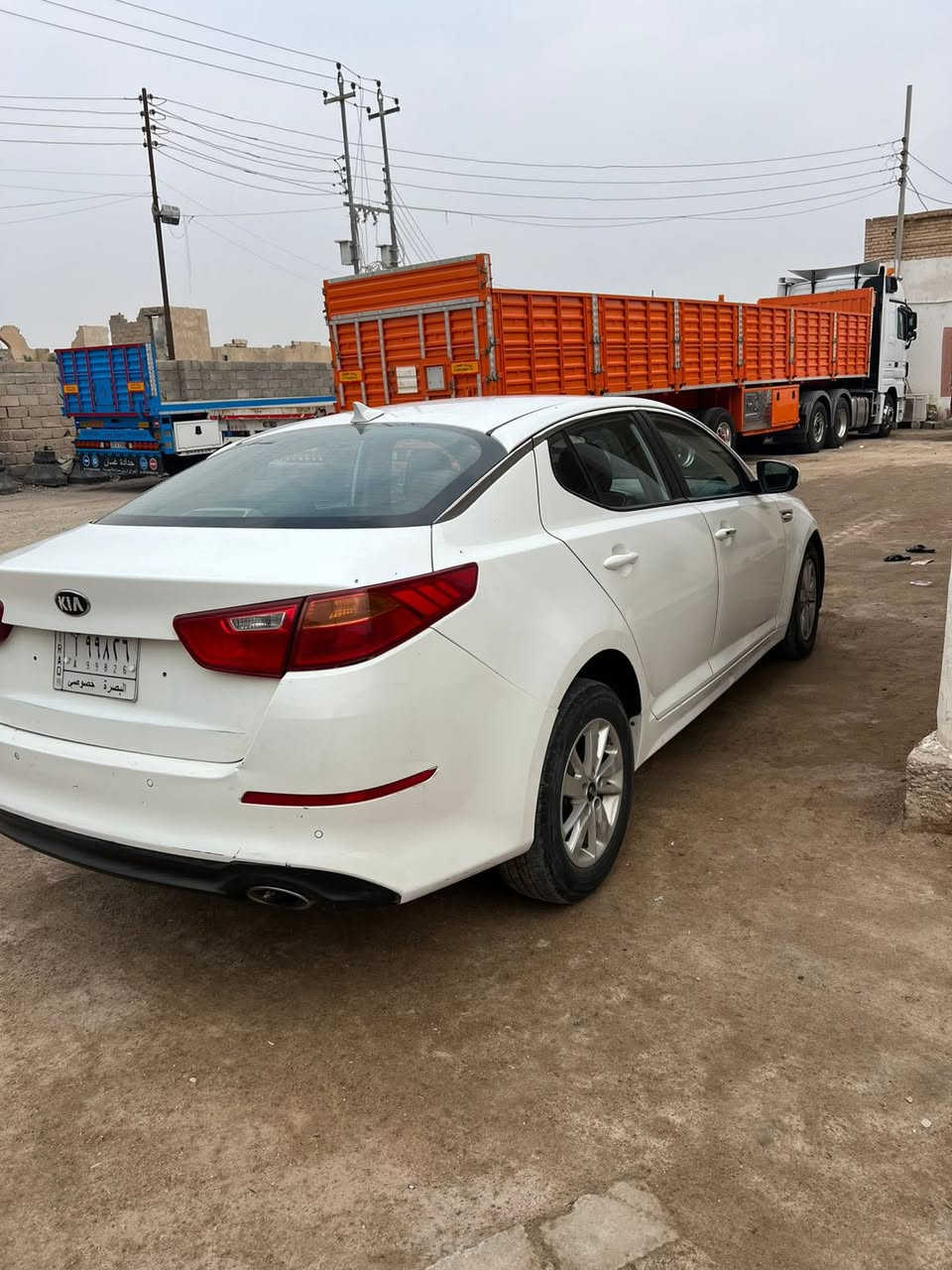 السلام عليكم سيارة للبيع كيا موديل 2016 وارد كوري للاستفسار *********** مكان السياره بصره اني مكلف بل نشر
