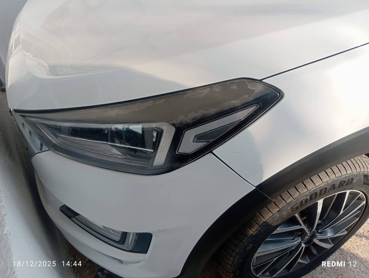 توسان ٢٠ فول موصفات ماشيه ١٢٠ الف بيها صبغ شبر بالبنيد والباقي كفاله على السونار السعر ٢٠٥ وبيها مجال استفسار اتصل *********** مكاني بابل /اخوان اني مكلف بالنشر
