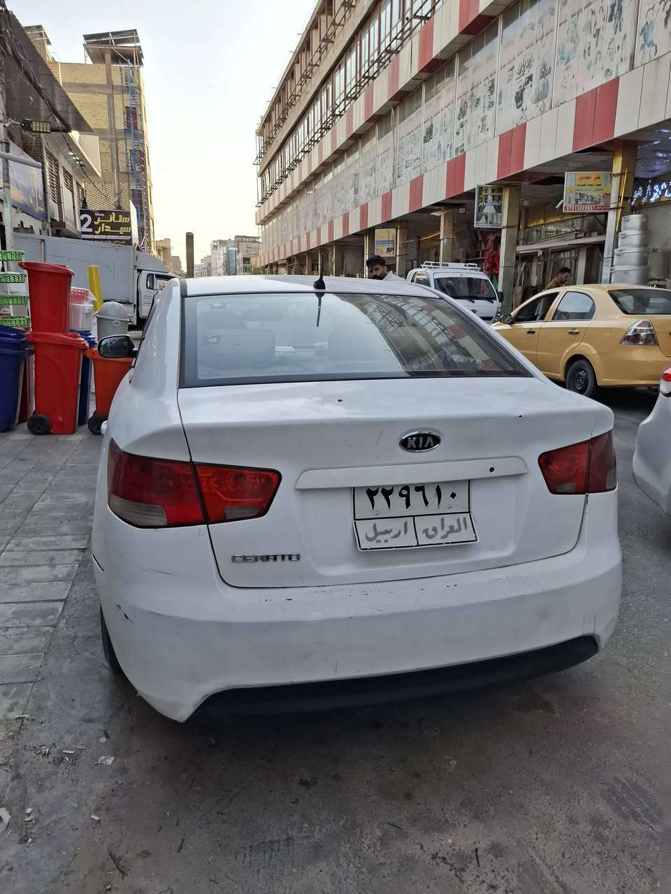 سيراتو 2011
سيراتو رقم اربيل  ساقط
كير ومكينة وتبريد مكفولات
مكانها النجف 
‎0776 199 8856
