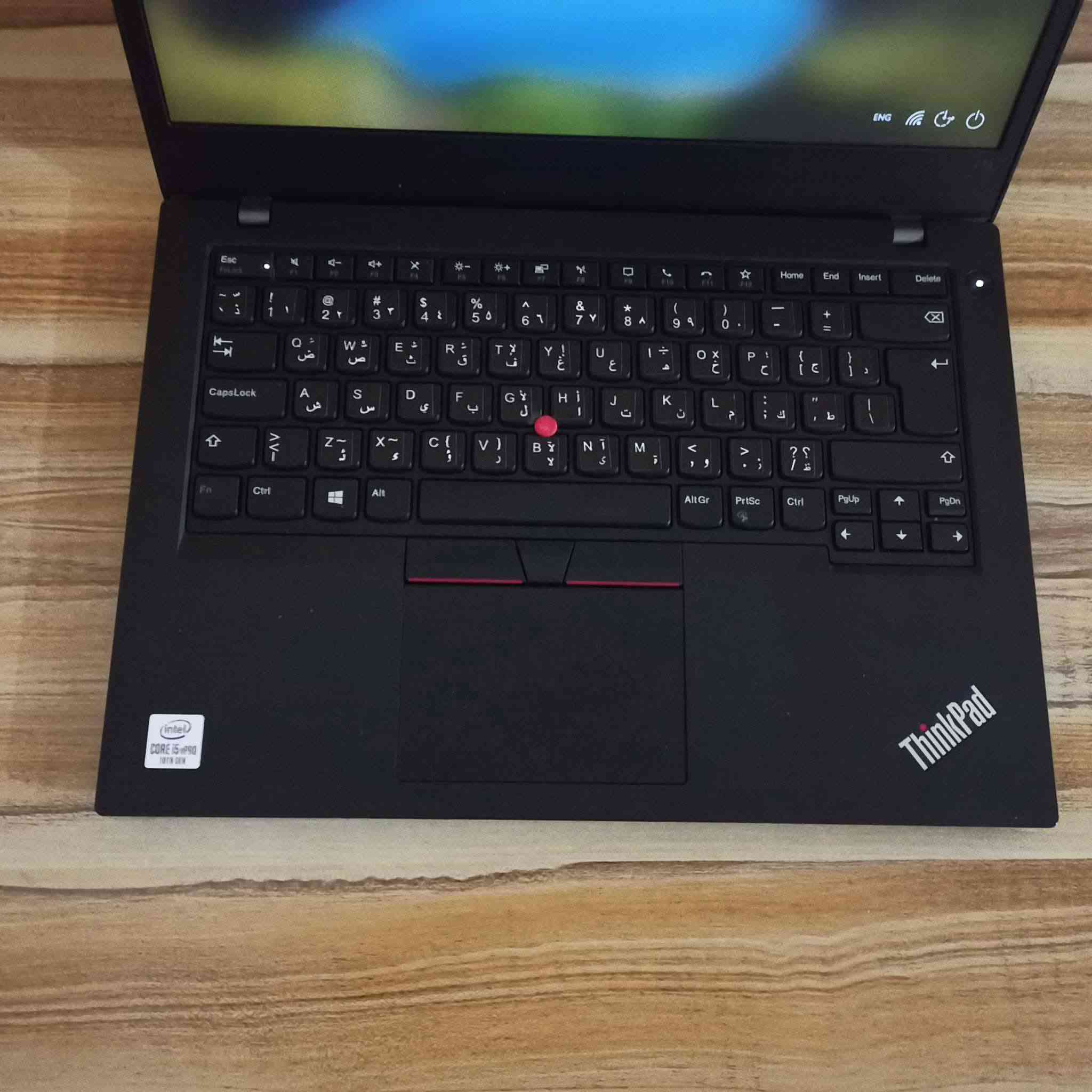 💼 فخامة واعتمادية سلسلة الـ ThinkPad الشهيرة! Lenovo ThinkPad L14 💻🔥
إلى طلاب الجامعات، الأساتذة، الموظفين، وأصحاب الأعمال الميدانية.. إذا كنت تبحث عن لابتوب يجمع بين المتانة العالية (المعايير العسكرية في التحمل)، الوزن الخفيف، والأداء السريع لإنجاز مهامك اليومية والدراسية بسلاسة تامة.. فهذا الجهاز هو خيارك الأذكى!
⚙️ المواصفات الفنية والعملية:
⚡️ المعالج: Intel Core i5 (الجيل العاشر) – أداء قوي، مستقر، وممتاز جداً لتشغيل البرامج الدراسية، التصفح، وإدارة الأعمال المكتبية بكفاءة عالية.
🚀 الذاكرة (RAM): سعة 8GB – تمنحك استجابة سريعة وسلاسة في التنقل بين النوافذ والملفات.
💾 التخزين: 256GB SSD – سرعة فائقة في إقلاع النظام وفتح البرامج بلمح البصر مقارنة بالهاردات العادية.
🖥️ الشاشة: بحجم 14 بوصة – حجم مثالي ومريح جداً للتنقل، الدراسة، والعمل في أي مكان وبوزن خفيف.
🔥 عرض خاص وشامل – جاهز للعمل فوراً 🔥
💰 السعر: [300,000] دينار عراقي فقط!
🎁 الباقة المجانية الكاملة: شاحن أصلي + حقيبة + ماوس + ملحقات.
🚚 التوصيل: متوفر خدمة التوصيل السريع لجميع المحافظات!


**إذا كنت صاحب هذا الإعلان وتريد حذفه لأي سبب، رجاءا أرسل رسالة إلى الدعم الفني**