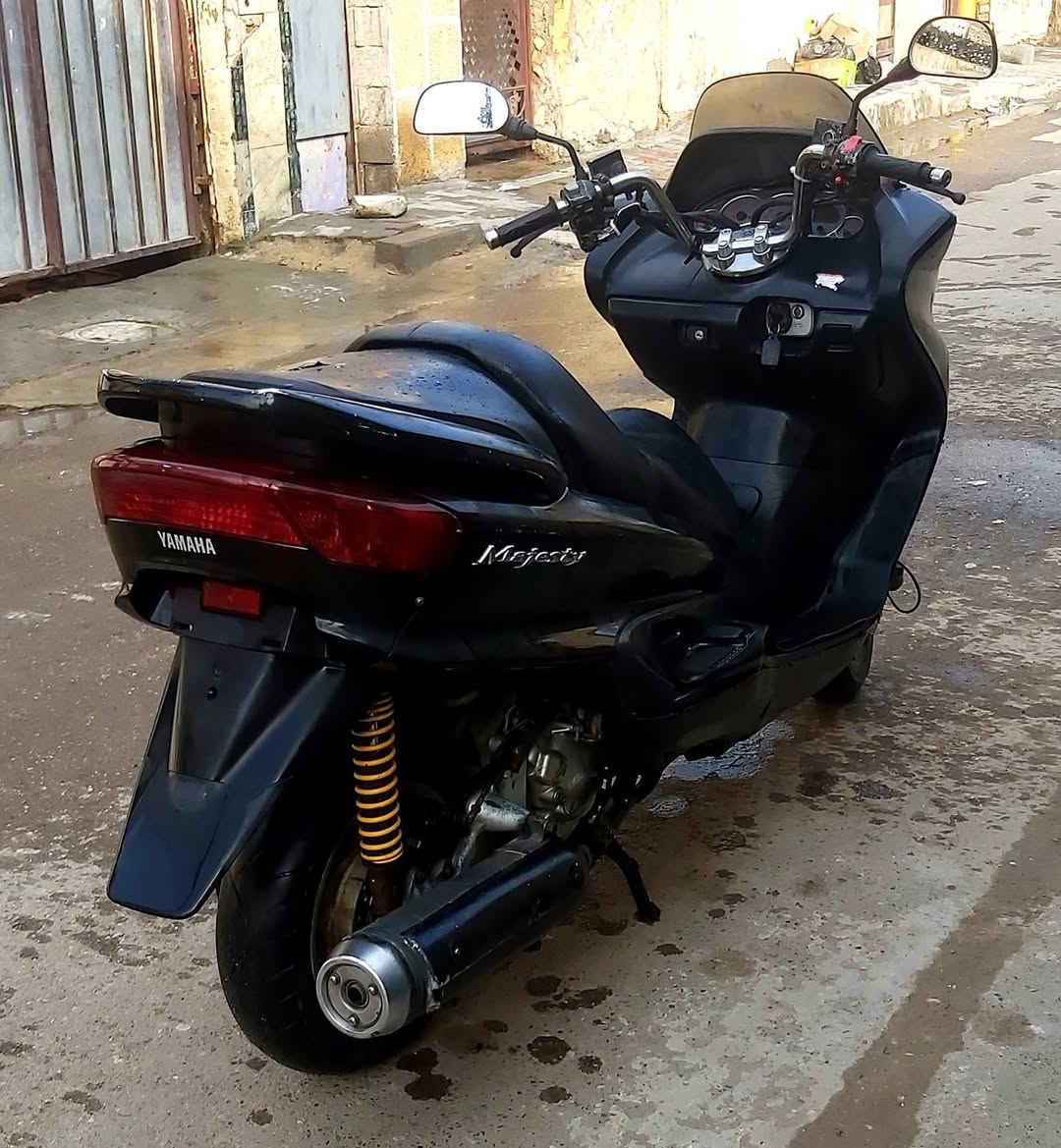 ماجتسه دبل رون بلديه نكره سلف باي وكت منفيس واوراق كامله بس جيب ورقم عل اخير سعر ٥٥٠وبيه مجال أكفلك من محرك مكان حي العامل ***********ترهم مراوس
