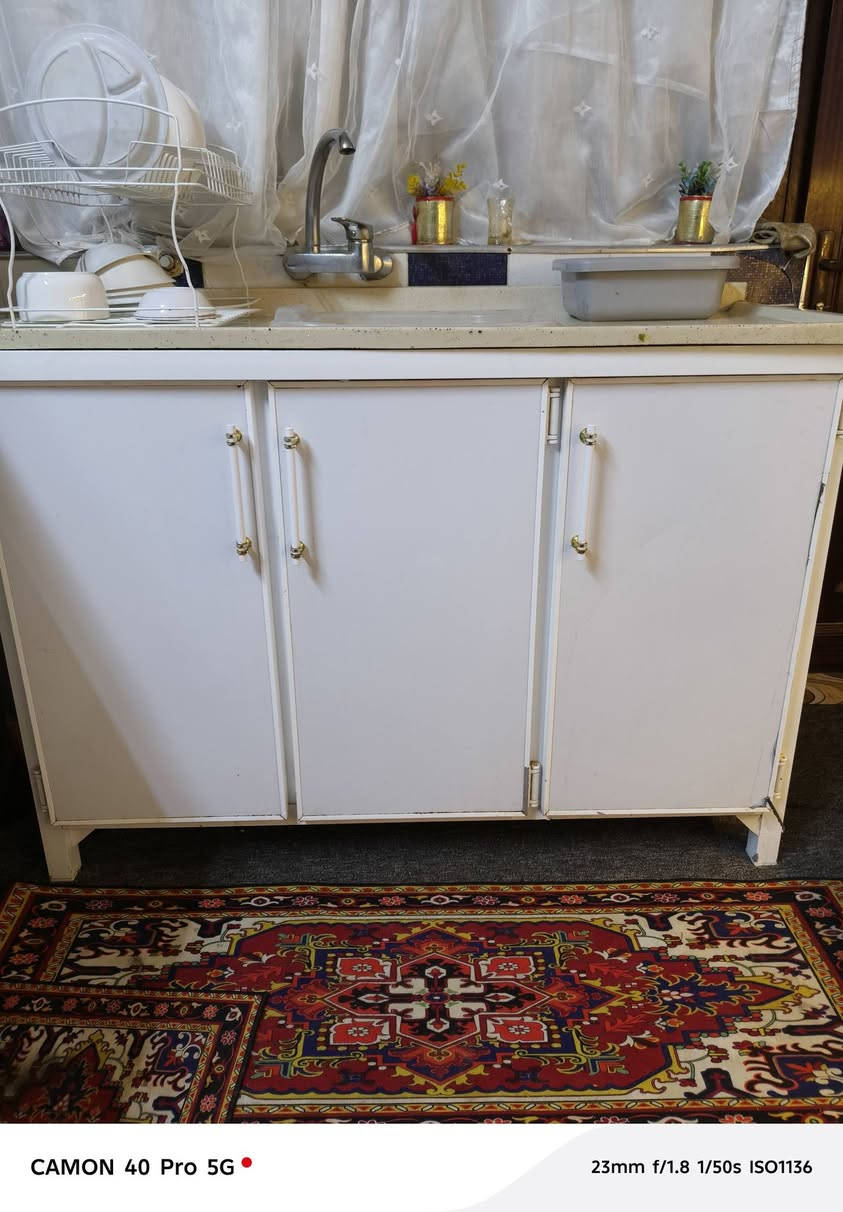 سلام عليكم كاونتر ٣امتار
مكاني كركوك 
***********
سعر ٣٥٠بس مجال
