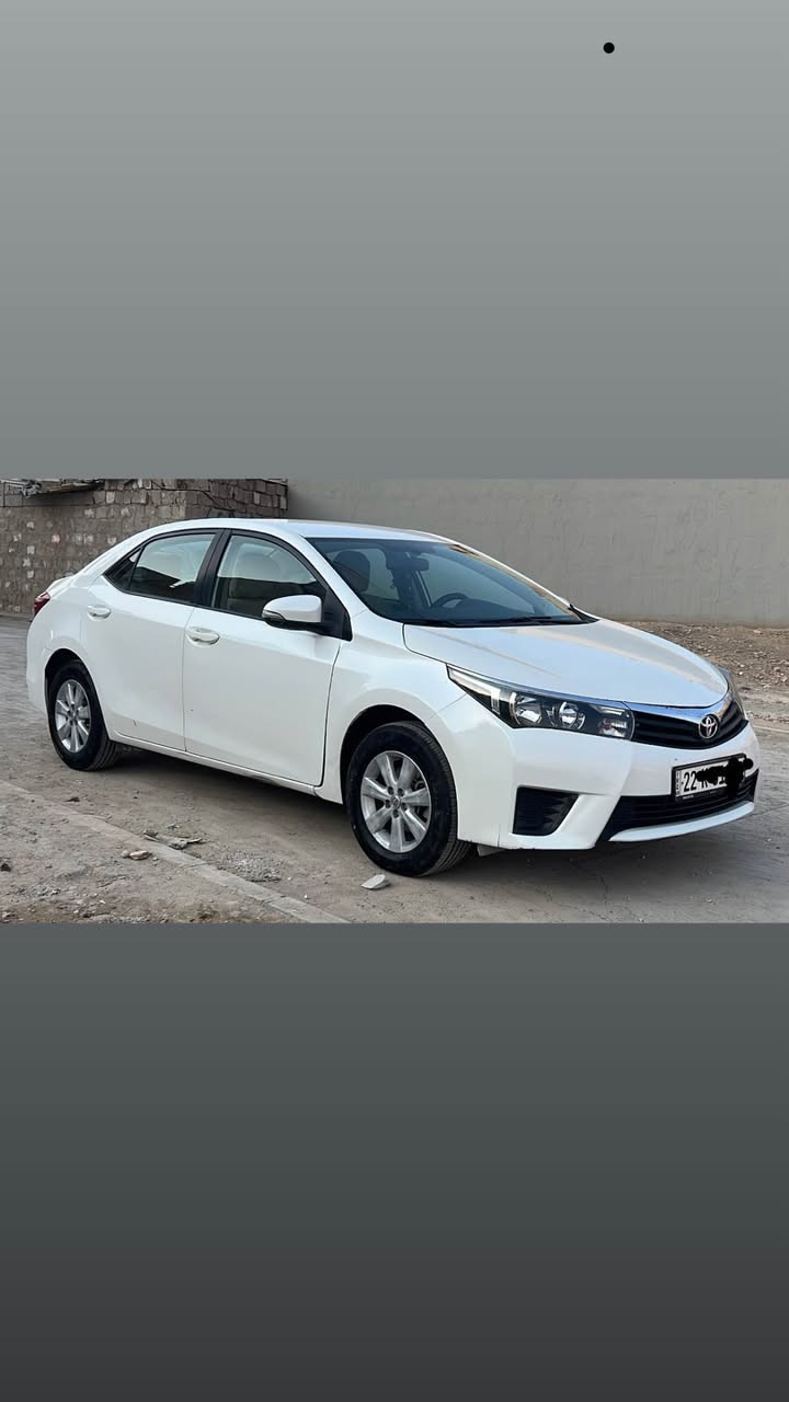 سلاوی خوای گەورەتان لیبیت 
تویتا کرولا
مۆدیل 2015 
سپی مەکینە گەورە(20)
سبوخ بس بۆنید رەشە 
داخلی نیە
بێ ژۆرێ 
١یەک جیگاش ساردی بچووکی هەیە 
لەرسم کووە ئەوهایە سەیارەکە بێ قەپ و قۆپە
بێ مەسەرەف بەناو خۆمانە 
گیر+مەکینە+تەقەو رەقەی بەشەرت 
***********
واتسئاب
سلام علیکم اخوان
تویتا کرولا 
مدیل2015
محرک 20عشرین مامفتوح شرت
سیارة بنید اسود
بدون داخل  
مکان واحدة سغیر تحدیل بارد 
سیارە کلشی مابی أی نقس
سنوئ بسم
گیر+محرک+حدادی شرت مابی نقس
*********** Singapore
