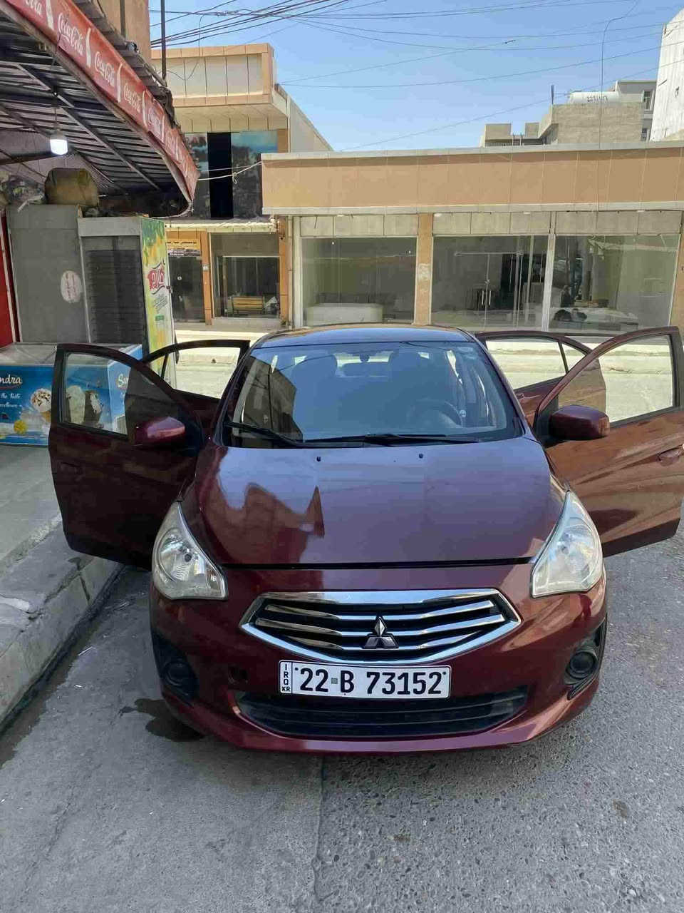 میراج ٢٠١٨

تەحدید سەورعەیە
شاشە ئایپادە 
کامیرەیە 
سوکان ڤولیومە 
چوار جام کارەباییە 
١٠٠ هەزار غەرامەی لەسەرە 
سەنەوی بەسەرچووە 
رەقەم باریکە 
دوو پارچەی سبوغە 
چاملغ و بۆنیتی سبوغە 
دەرگای سەکنی بستەک تەعدیلە 
لە هەولێرم 
ژ.م: ***********
نرخی ٨٤ وەرەقە و مەجالەکی برایانە Singapore
