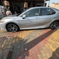 كامري 2020 se  بصمة سلايد   رقم بغداد   رقم الشاصي موجود مع الصور  تبد...