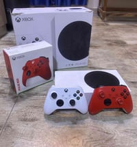 اكس بوكس سيريس اس للبيع Xbox series s 📦 الحالة: مستخدم نظيف كلش وممفتو...