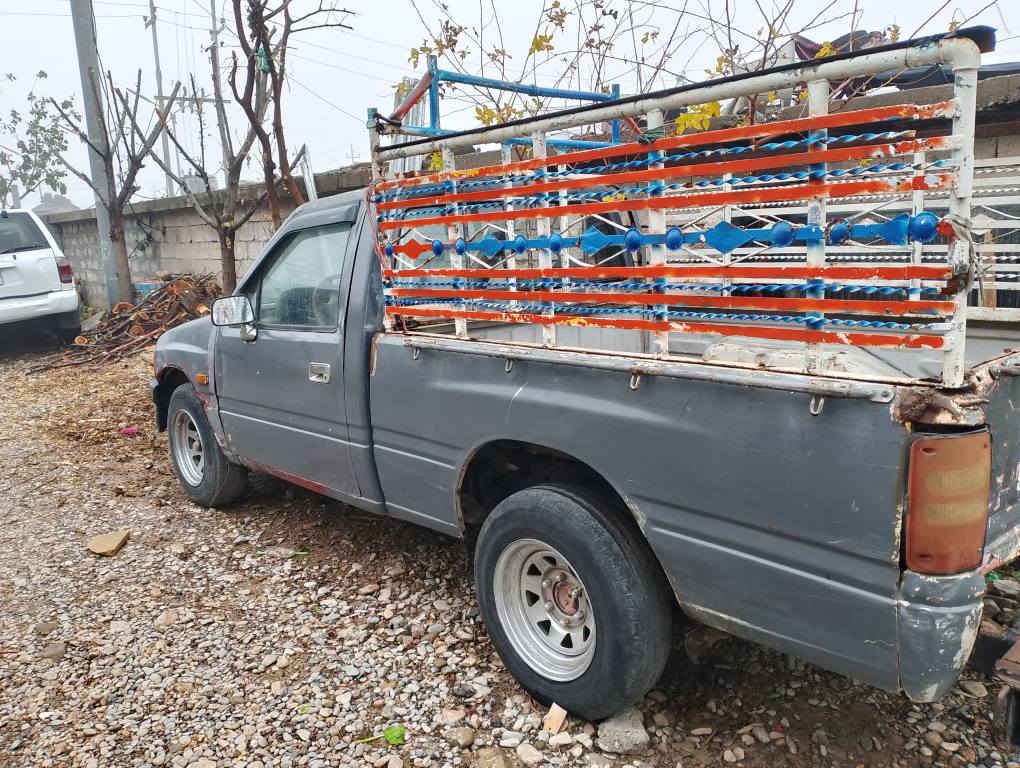 🌹بەناوی خوای گەورەو میهرەبان🌹
😮فرۆشتنی خێرا😮
پیکاب ئاسوزو چوار قولاپ مۆدیل 1990 ئاڕمی پلاستیکی دهۆک بەشەرتی سەیتەرە مەفرەزە دایرەی مرور مەکینەی دێری بۆ بەستراوە ماشاءاللە زۆۆر بەقوەتە  ئاڕم و ئەوەلیات و موسو وەرگەڕاو براوەی بەشەرتە...
شوێن...شارەزوور 
نرخ...قوفڵی 14 گەڵایە
ژ.م...***********
*********** السليمانية, العراق
