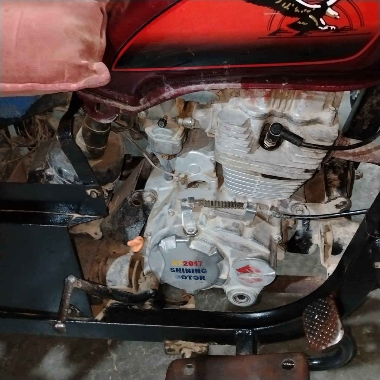 مكلف ستوته للبيع موديل17 محرك 150بلادي شغاله  مال جناي اوراق كامله ومكمركه السعر 800بي مجال العنوان زويه البونمر  ***********
