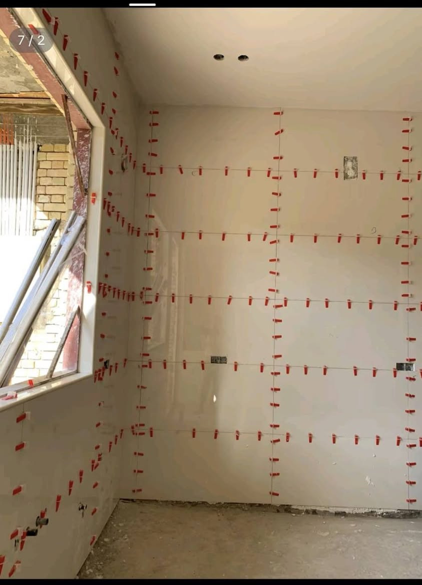 ​السلام عليكم 
بيت العمر يستاهل لمسة إتقان! 🏠✨

كادرنا المتخصص في تطبيق السيراميك والبورسلين والمرمر والگرانيت مستعد لتحويل أرضيات وجدران بيتك إلى لوحة فنية.
✅ دقة في المواعيد.
✅ هندسة في الوزن والحلول.
✅ أسعار مناسبة وضمان على العمل.
📍 متواجدون في (ذي قار ).
📞 للحجز والاستفسار: @[***********]
