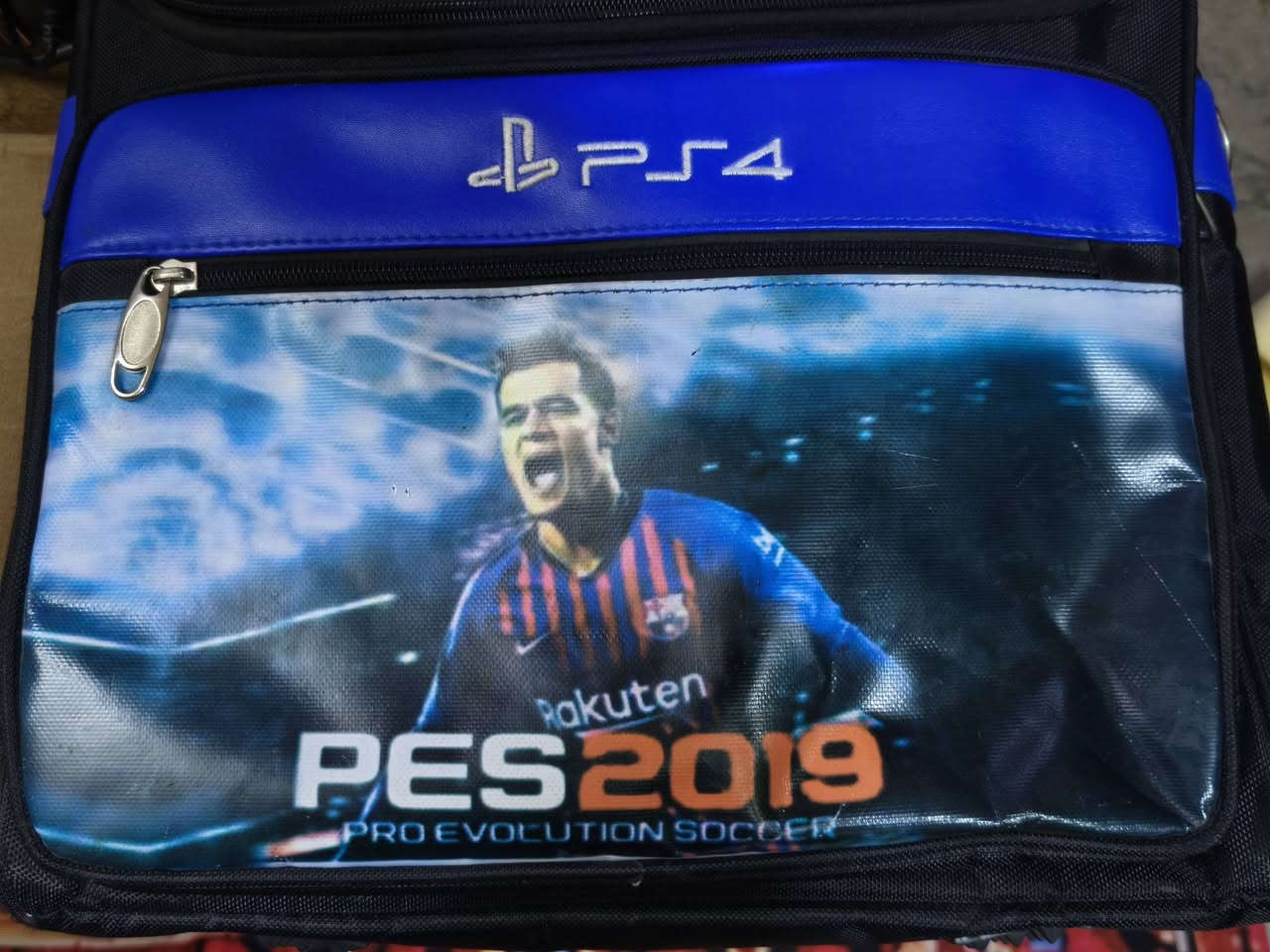 بلي 4 سلم
اونلاين مع 3 اقراص 
وجنطة وكيبلات 
مستعمل نضافة ٩٥٪
ممصلح ولا مفتوح
ويدات ثنين وحدة منهم احترافية
السعر 250 قفل
الرقم الهاتف: 
***********
