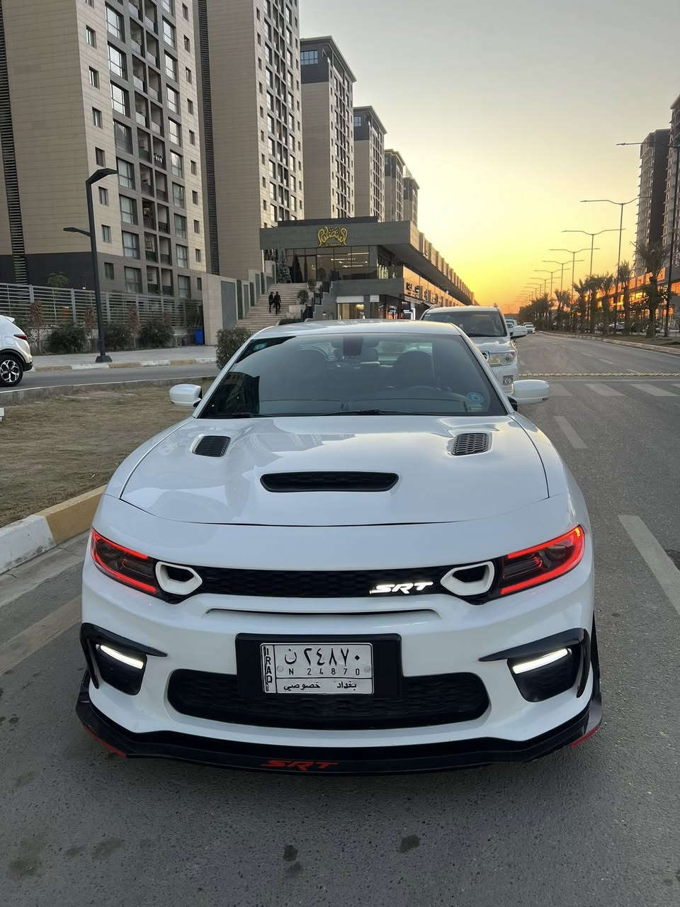 السلام عليكم 
جارجر للبيع موديل 2015
مواصفاتها
محرك 3600
شوتة رياضي
لايتات زنون 
شاشات داخلية 
دمام خلفي
كاميرا امامية كاميرا خلفية
رادار جانبي
ستيرن رياضي
تشغيل عن بعد 
حادثها / طخة بسيطة بالجاملغ الخلفي بدون ايرباك 
البنيد تحديث بدون لا شواصي ولالغود
السعر 188 وبيها مجال بسيط 
مكان السيارة حي الجهاد 
للاستفسار ***********
