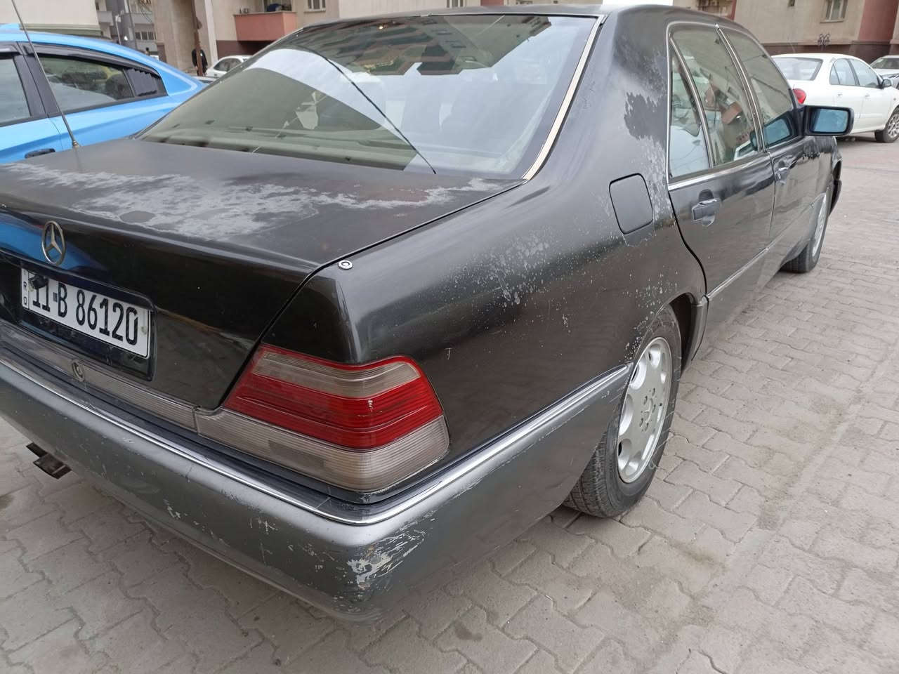 السلام عليكم شبح للبيع باب قصير موديل 1992 محرك 3000 عدل دبل جام اوتو كشنات جلد 4 مقاعد تدفئة امامي وخلفي تبريد شغال تخم تاير جديد باتري جديد السعر ٦٠ وبيها مجال بسيط العنوان بغداد مجمع زهور بغداد السكني
***********
