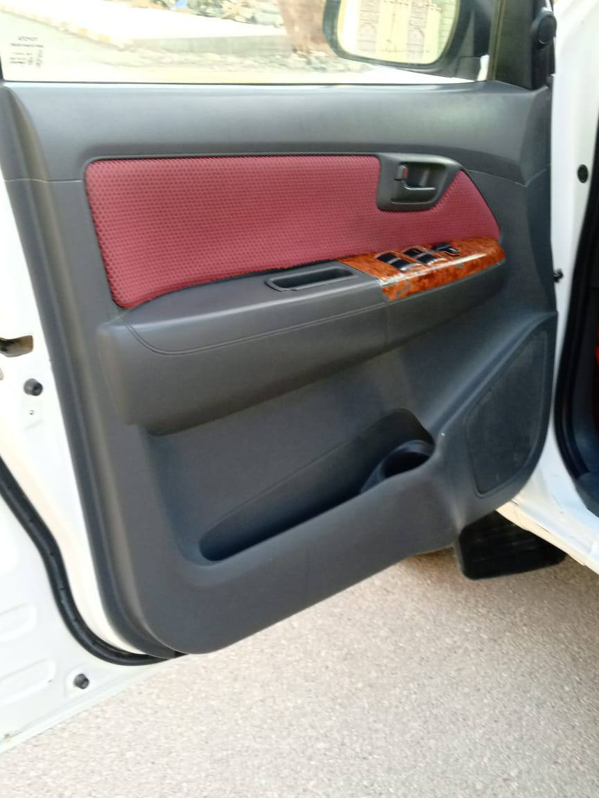 سلام عليكم للبيع هايلوكس 2014 اوتوماتيك مكفوله محرك وكير كفاله رقم بغداد مشروع وطني سنويه تحويل ثاني يوم 
الشراي يتصل ‏‪***********‬‏
