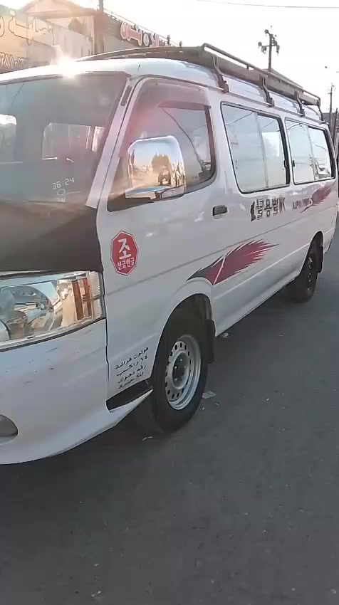 سلام عليكم كيه فتون موديل 2010 كير مكينه جديد سياره شماليه رقم دهوك احمر بطانيه خير من الله بس الله شاهد مطلوب فلوس ومتسعجل ع بيعتهه السعر 73 وبيه مجال 
الرقم ***********
