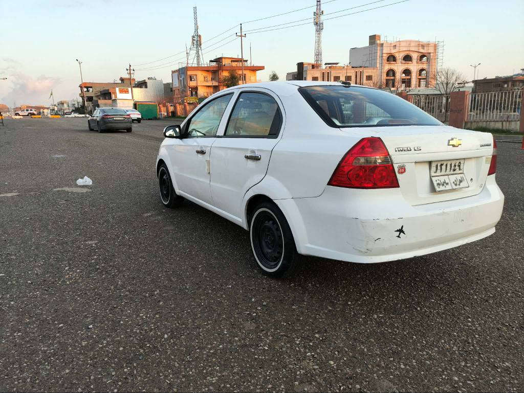 ئەڤویۆ مۆدیل2011ناوزەرد مەکینە بچوک بانزین هەر ناخوا سەیارەکە هات بڵی جایزە ماڵی دۆسته پشتو پیشی کەپسە زۆر پاک ماوەتەوە چوار تایەی تازەیە پاتری لۆکە بەناوی خۆ ما نەوەیە 6مانگە سە نەویەکەی بەسەرچوە 70 هەزار خەرامەی تیایە 50وەرەقەو مامەڵەیەکی برایانە السليمانية, العراق


**إذا كنت صاحب هذا الإعلان وتريد حذفه لأي سبب، رجاءا أرسل رسالة إلى الدعم الفني**