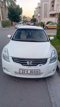 للبيع فقط نيسان التيما  موديل ٢٠١١ رقم إربيل جديده  ماشي ١٤١ ميل حقيقي...