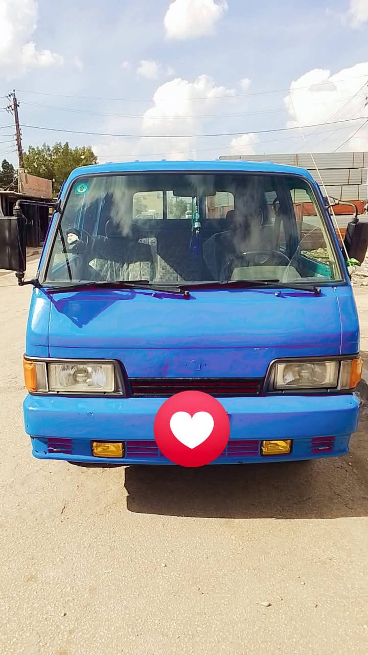 السلام عليكم سياره بنجو للبيع سياره رقمها انجليزي سياره باسمي سياره رايديها ب 48 وبيها مجال دبل قماره محرك اكسن جير مكفولات سياره مال جناي هذا الرقم تليفون راعيها *********** ورحمه لوالديكم لا احد يكسر بحاجه العالم
