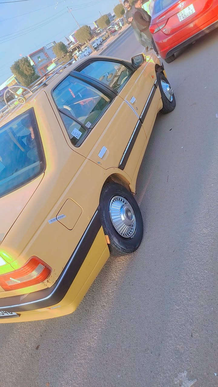 السلام عليكم سياره بيجو لميس 2012 سياره بلاديه كلها قطره صبغ ما بيها سعر عارضها ب 36  بيها مجال للشراي لتواصل على الرقم ***********
