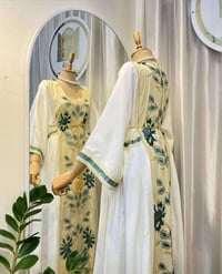 دراعه مراسي هرم • تطريز ترتر • مقاسات ٣٨-٤٨