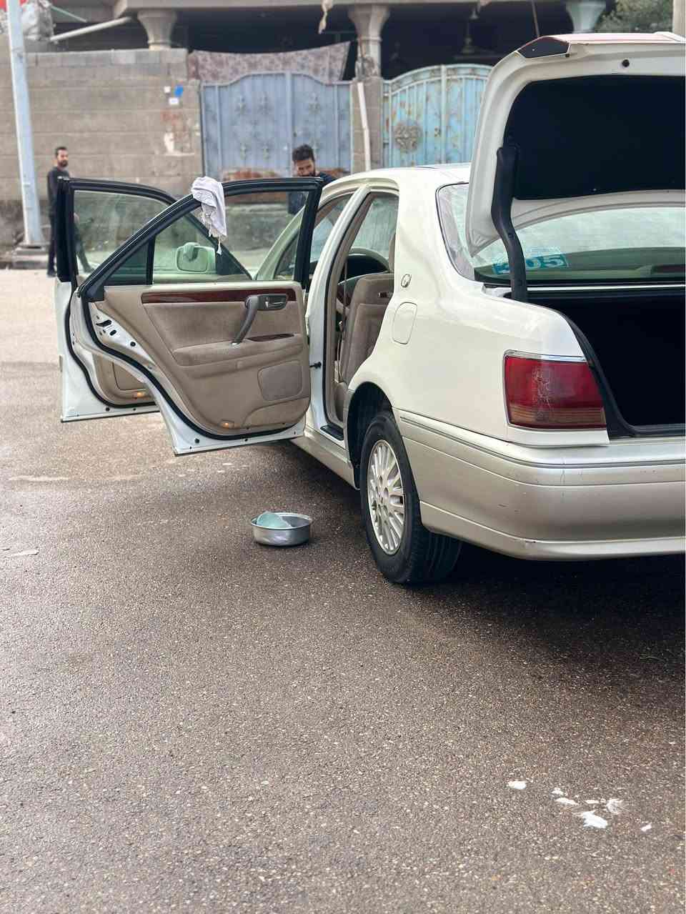 سلام عليكم جنون ادوات أدوات كصه قماره سياره جديده وجاهزه ارقام الماني سنويه سياره جديده مكينه وكير وتبريد كصه قماره فقط سعر 43 مكاني بصره *********** البصرة, العراق
