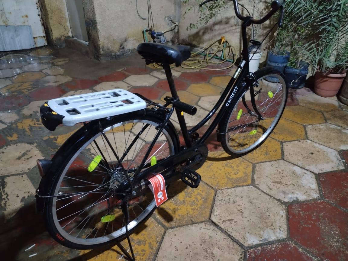 اسلام عليكم باسكل للبيع موديل 16 الباسكل نضيف دسك جديد 90الباسكل ماعايز شي نضيف كلش السعر 90وبي مجال مكان نجف كوفه حي ميسان ***********
