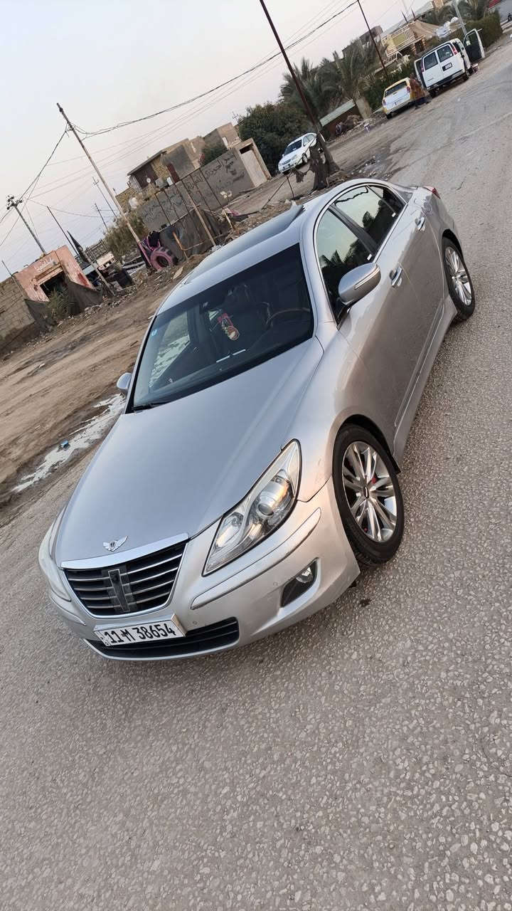 جنسز 2012 فول الفول بيها رشات صبغ ابيع حزام
بغداد نكليزي السعر 98 مكاني بابل القاسم  ***********
