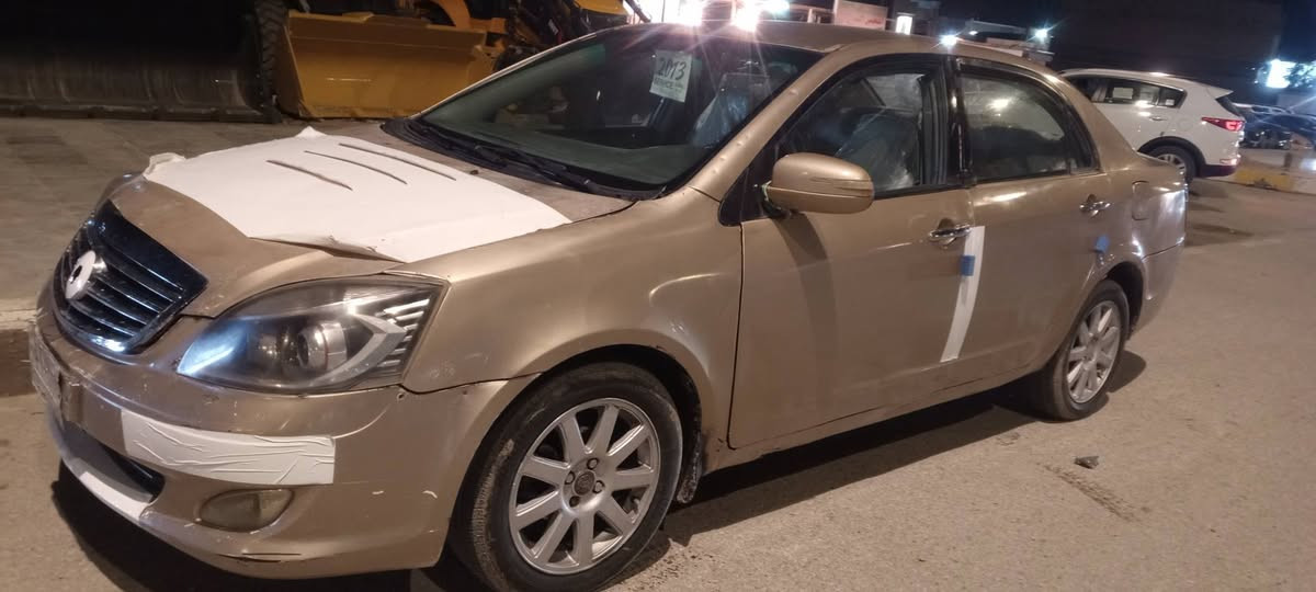 السلام عليكم
جلي موبل موديل 2013 مكينه بيهه صوت بزنجيل وحداديه تعبانه والباقي خير من الله شوفت عينك بديهه حلو مابيهه خياس دوخلهه حلوه تخم تاير رقم بصره سنويه منتهيه الك يمي اصوليات وعيب شرعي والباقي كوم حديد سعر 25وبيهه مجال الشراي مكاني ناصريه مركز *********** شراي يتصل
