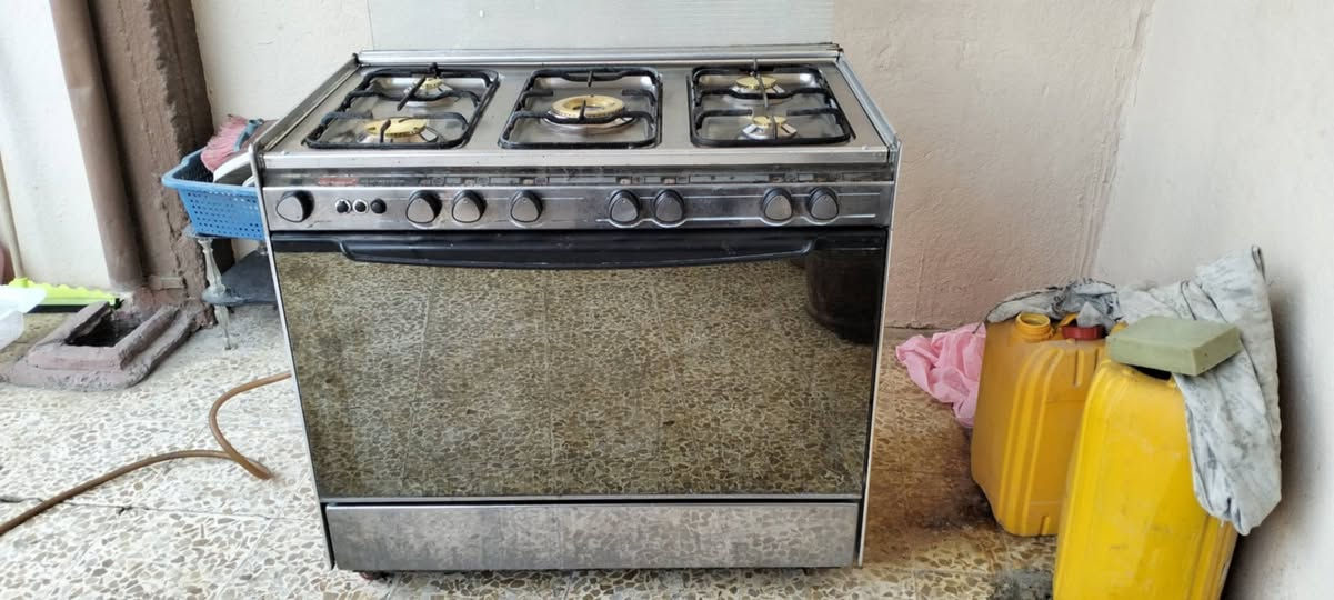 طباخ كريازي المصري باب اول البواري العريضه وليس ولفات 5عيون السعر 375وبي مجال المكان حي سومر
***********
