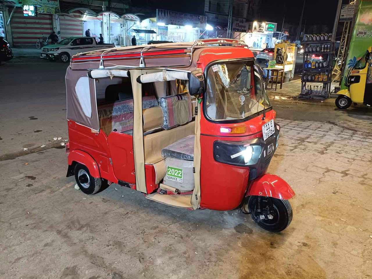 تكتك للبيع موديل 22 مكفوله للستفسار والسعر 
***********
