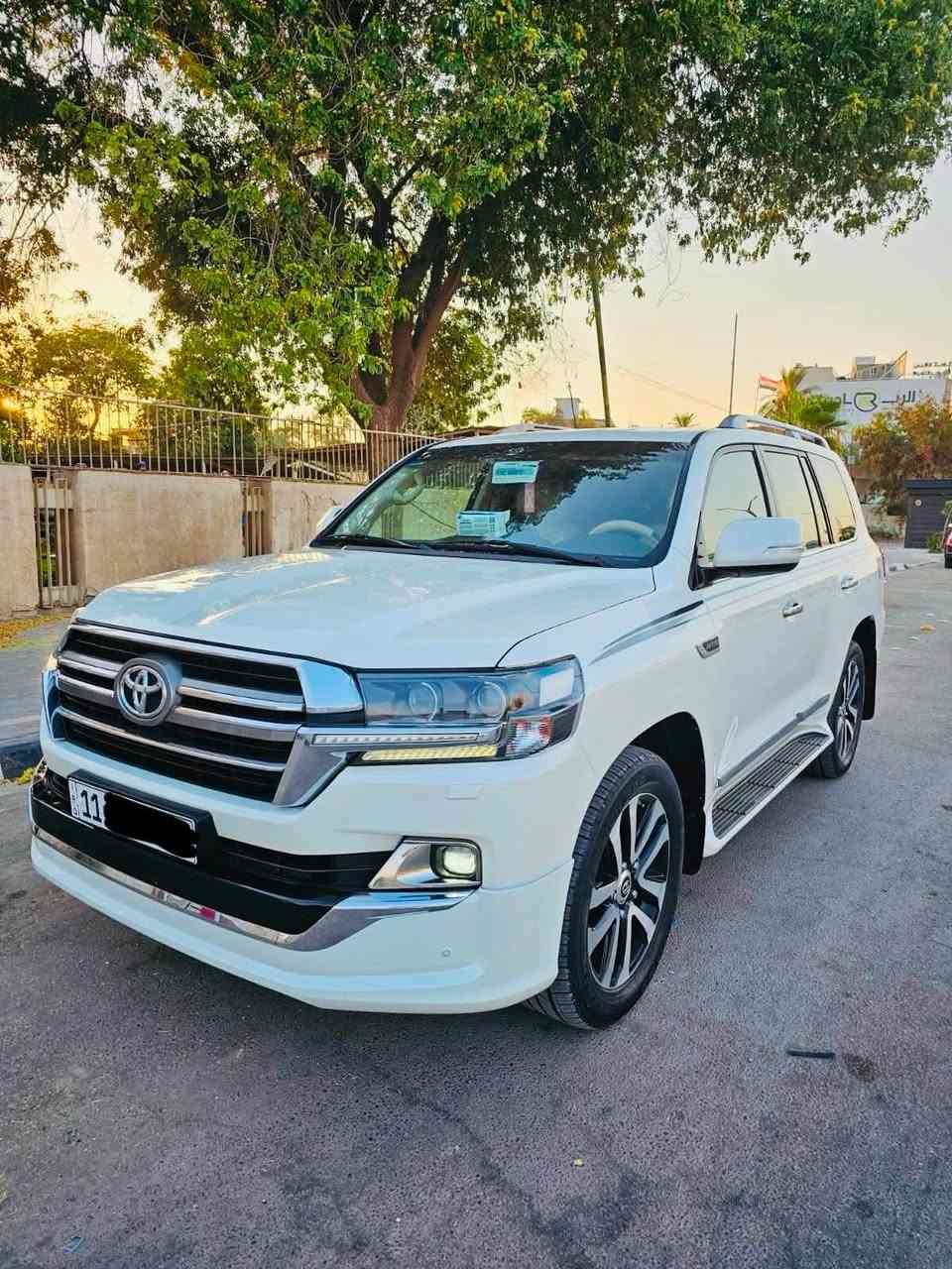 السلام عليكم لأندكروز موديل 2019 ساز أصلي رقم بغداد الجديد دولي بأسمي هزه وسنويه جديده تحويل ثاني يوم مكفولة كفاله عامه من صبغ والتبديل البارد 
بصمه تشغيل
بصمه أبواب
أشارت ترحيب
تشغيل عن بعد
مري شفط
فتحه سلايت
كشنات جلد اصلي
كشنات ثنين ثلاث حركات
جام تصعيد تنزيل عل ريمونت
دبل ماوس
8 ايرباك
جنطه كهرباء ذكيه
3قطع تبريد وثلاجه 
محرك 8سلندر (4600) 
اشاره لكزز
مطفايه حريق 
مري قلاب
كامره دواره 
شاشه امامبه
شاشات خلفيه
حساس أمامي
حساس خلفي
وباقي مواصفات الساز المعروفه
السياره جديده بمعنى الكلمه 
ماشيه 70 الف حقيقي 
السعر(500). يعني 5 شدات $ وبيها مجال 
للإستفسار اتصل عل رقم 
***********
مكان السياره بابل
ملاحظة أنا مكلف بالنشر فقط.
