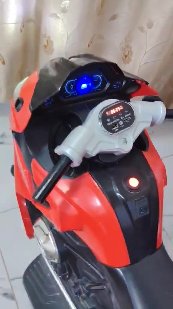 ماطور شحن أطفال
كهربائيات كامله شغال
السعر 60


**إذا كنت صاحب هذا الإعلان وتريد حذفه لأي سبب، رجاءا أرسل رسالة إلى الدعم الفني**