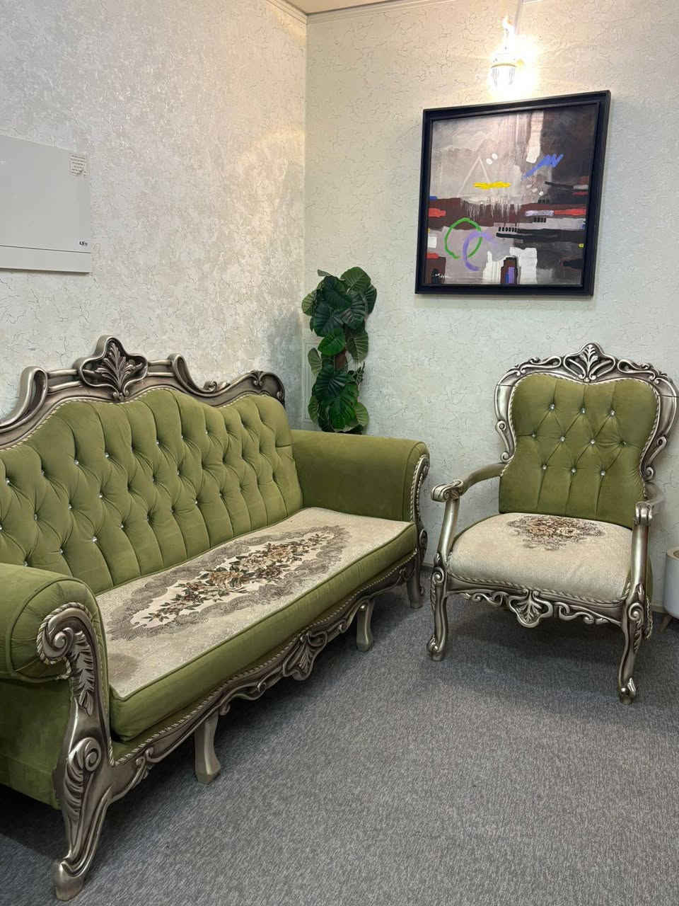 تخم ملكي للبيع 10 مقاعد 💚✨
العنوان بسمايه اي استفسار خاص او واتساب 
***********
