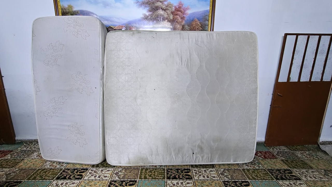 غساله 8 كيلو استعمال قليل اخت الجديد
دوشك اسفنج ضقط قياس مترين في 180 
دوشك سفنج نفر ضقط نضيف جدآ للبيع الاستفسار *********** بي واتساب
