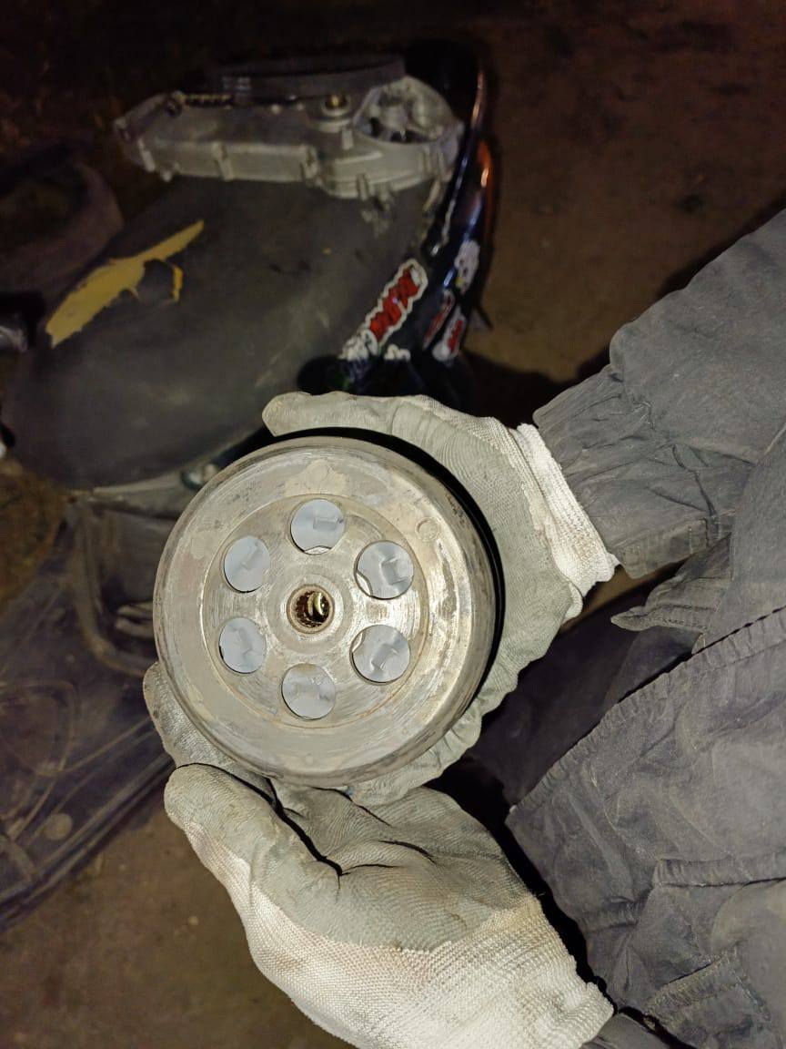 سلام عليكم غراض ماكس كلج خلفي رياضي اصلي مو تجاري و قايش جديد وقبق ولهندر كذالك جدد البارحه مشتريهن هسة اريد ابيعهن حته مشادهن ابيعهن شلع 70الف وبيهن مجال مكاني بغداد تواصل ***********
