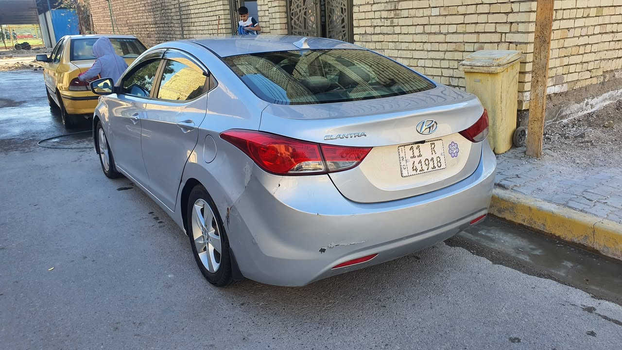 النترا 13 مريكي  سونار بشهر ل12
مكينه 1800 دوش

هزه جديده  منضومه تبريد تدفئه جديده 
لايت زنون عالي ناصي 
صدر جديد 

تخم تاير جديد 

سياره حلا من صوره 

سياره بسمي رقم بغداد  الجديد  تحويل ثاني يوم  

السعر 98 

بغداد الحسينيه ***********  واتساب
