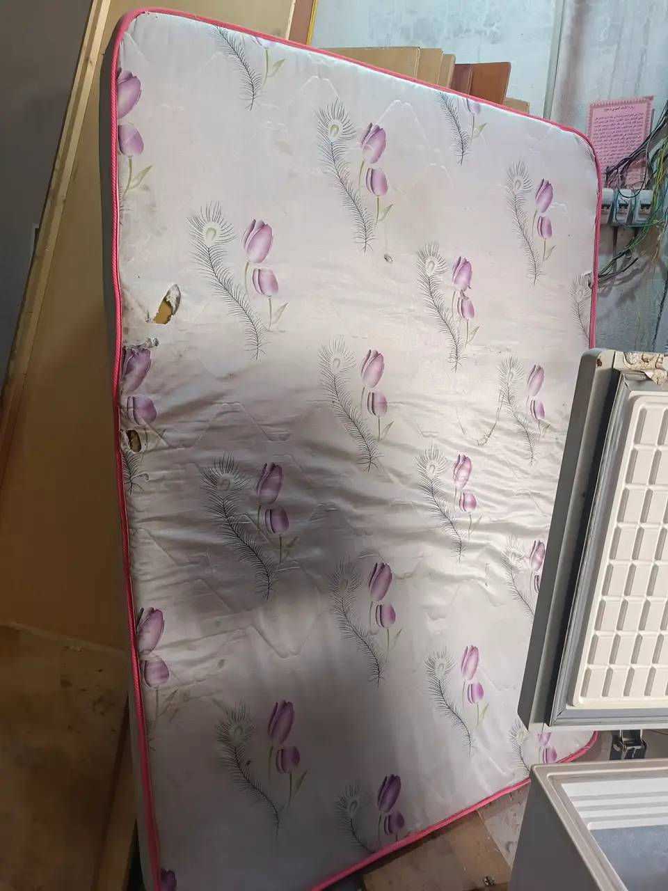 فراش 50,
ثلاجه 125,
***********
