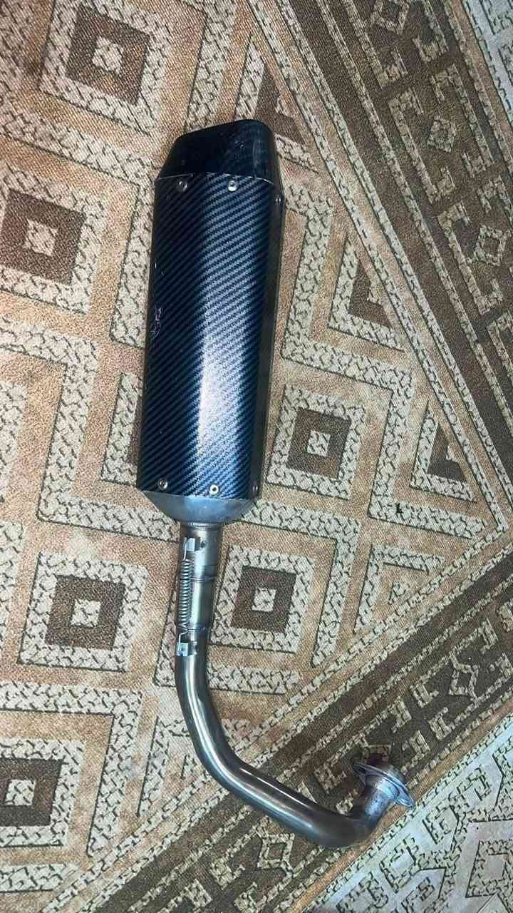كابريتر حاويه سكنس عام يشتغل و ثعلب 
زوج وياله هنه و تايراتهن يرهمن ماكس بـ انواعها
صالنصه كاربون فايبر ترهم ماكس سكنس ثعلب 
قيم باليرضي الله و اخذهن
واتساب ***********
