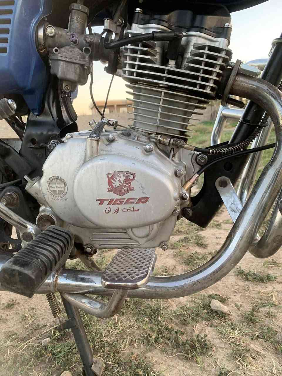 سلام عليكم للبيع دراجه موديل 20 خير من الله السعر 380 ***********
